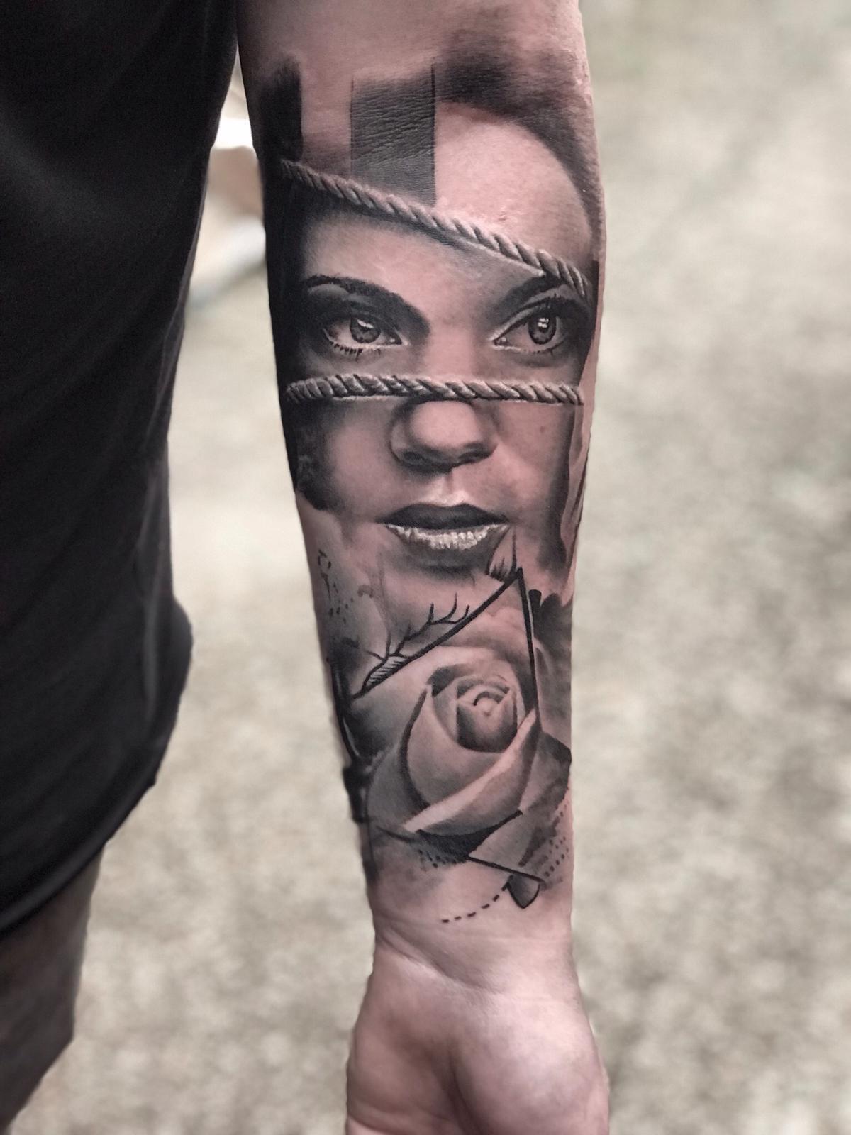 Cretzu MikeCT Tattoo Landau